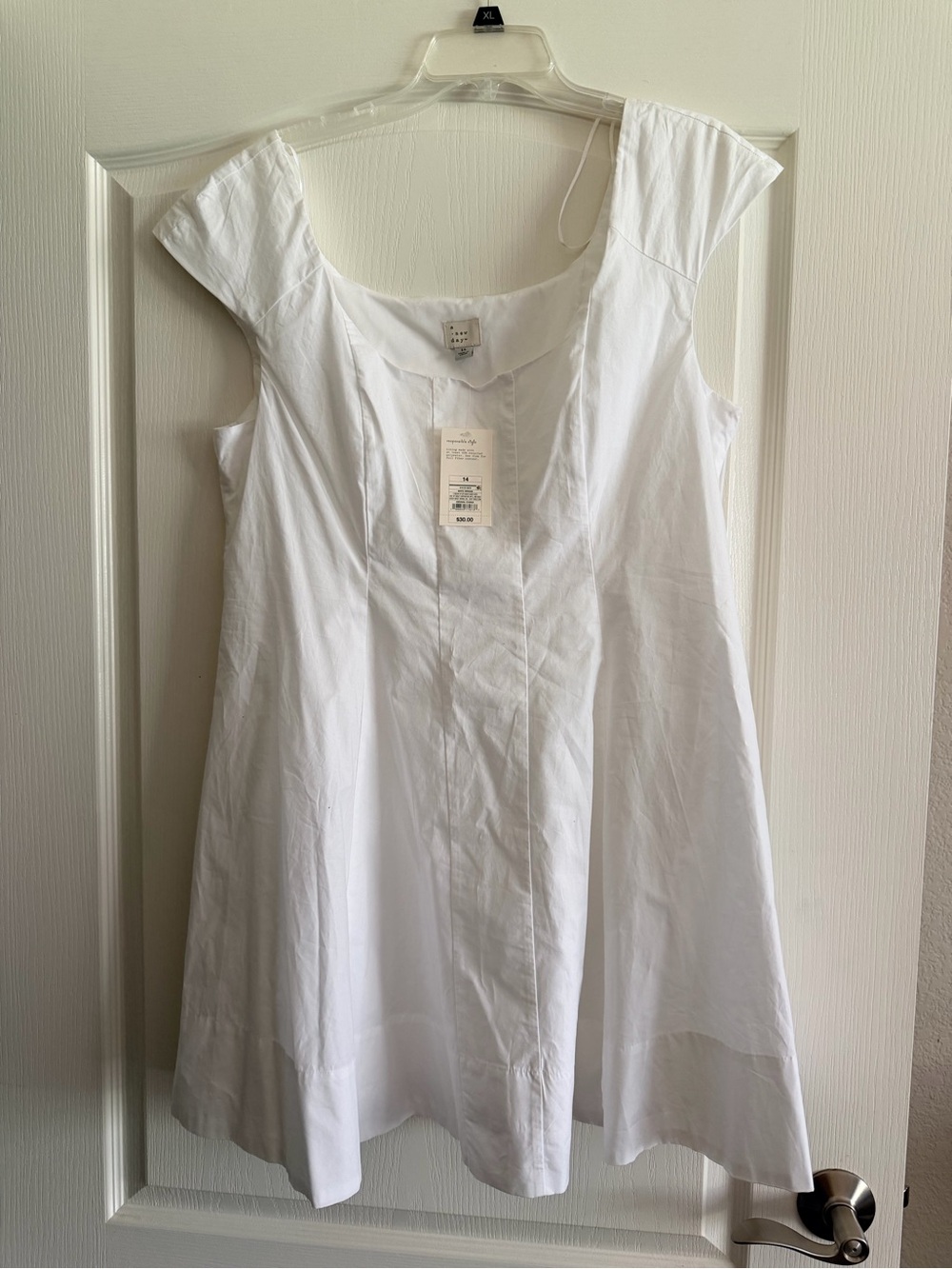 a new day White Scoop Neck Cap Sleeve Tunic